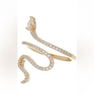 Gorgeous gold snake ring